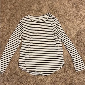 Ladies long sleeve shirt